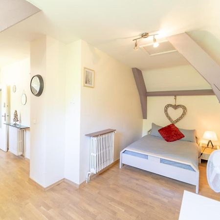 Appart 4 Chambres Parking Voitures Velos 10Min Blois Kültér fotó