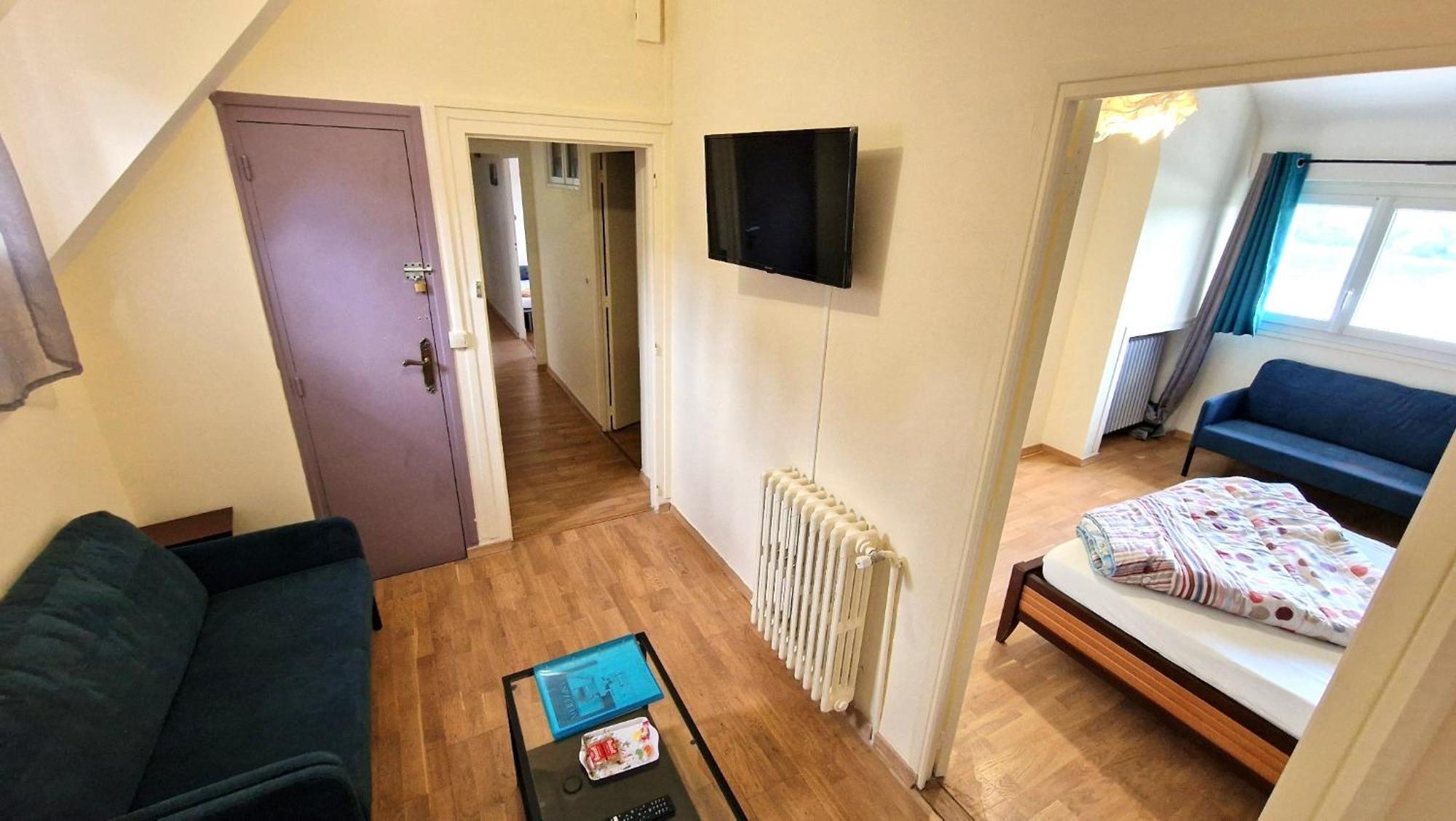 Appart 4 Chambres Parking Voitures Velos 10Min Blois Kültér fotó